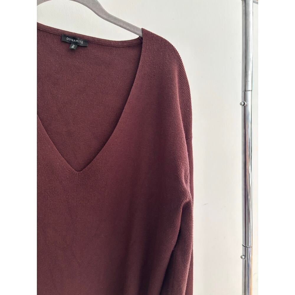 Dynamite Women’s Burgundy V Neck Knit Sweater Medium Oversized Soft Pullover - Picture 11 of 13
